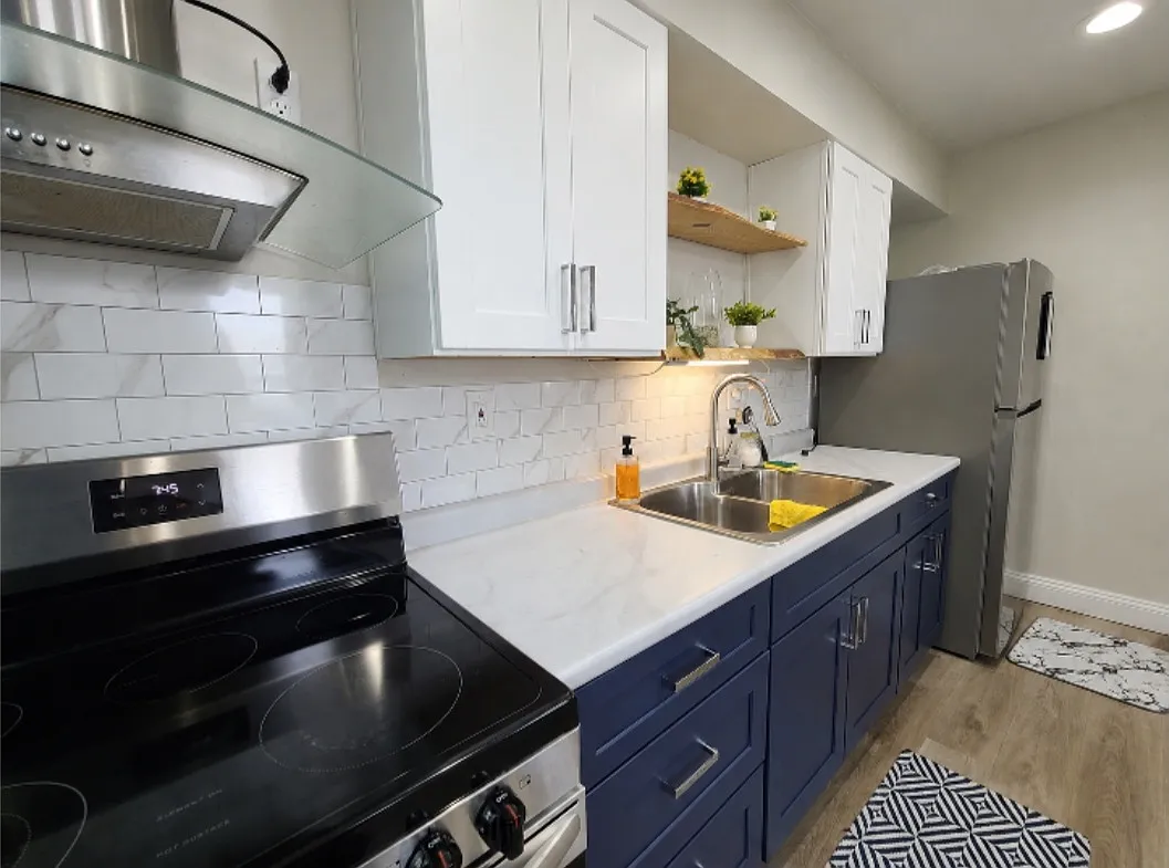 3863 Evers St — Photo 3