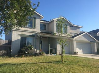 2090 Carousel Dr, Hollister, CA 95023
