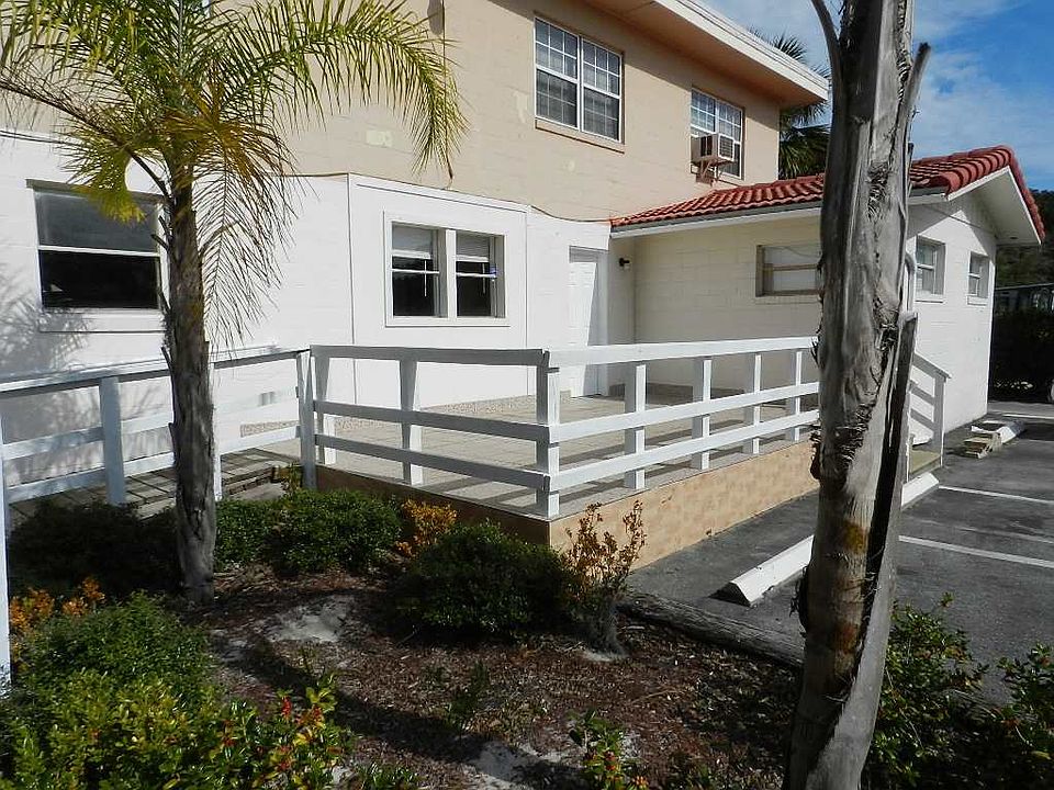 1st image of 1 E San Carlos Ave #A