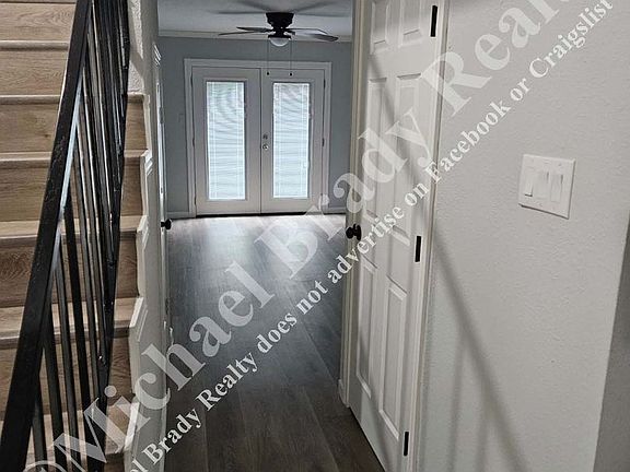 4th image of 3924 Scruggs Dr APT C