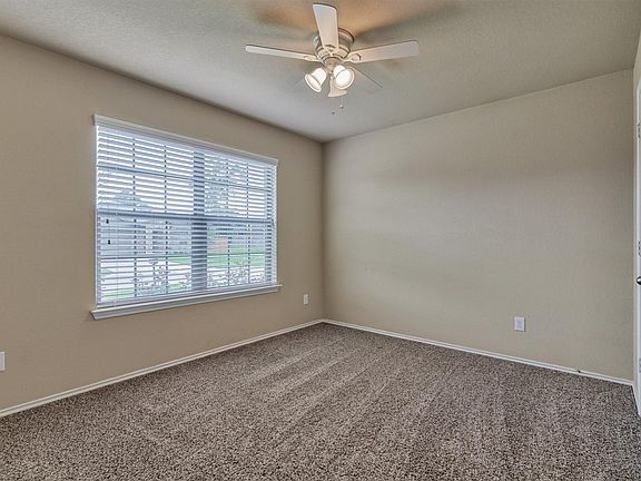 5th image of 23254 Gallanda Dr