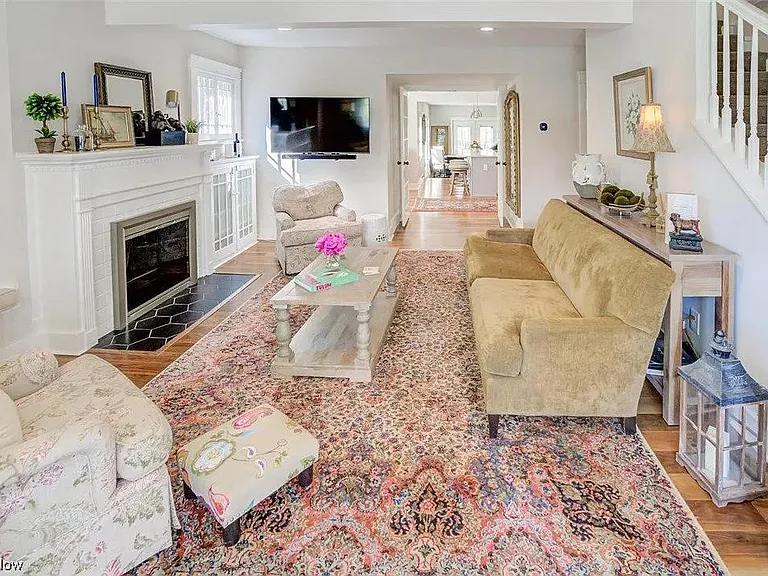 343 E Garfield Rd — Photo 4