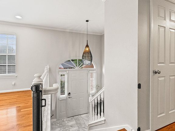 3rd image of 14 Cambay Ct