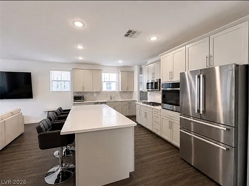 2555 Hampton Rd Photo 1