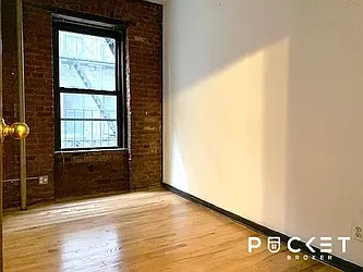 Rented by PocketBroker Inc