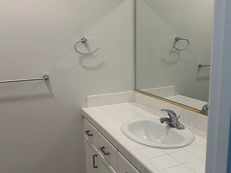 9128 N Recreation Ave — Photo 13