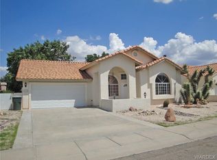 2604 Golf Dr, Kingman, AZ 86401