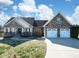 400 Chase Ln NE, Cleveland, TN 37323