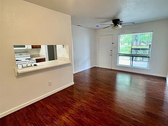 5th image of 1705 Crossing Pl APT 132C