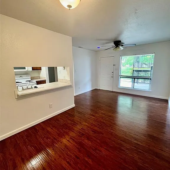 1705 Crossing Pl #132C — Photo 5