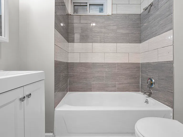 260 Orchard St #2 — Photo 19
