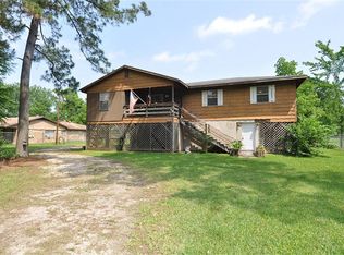 21251 Russell Dr, New Caney, TX 77357