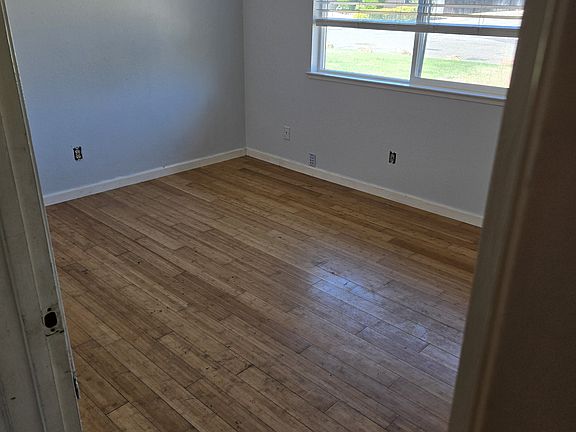 5th image of 6600 Willowleaf Dr