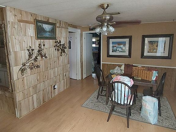 2nd image of 3950 Breakwater Dr