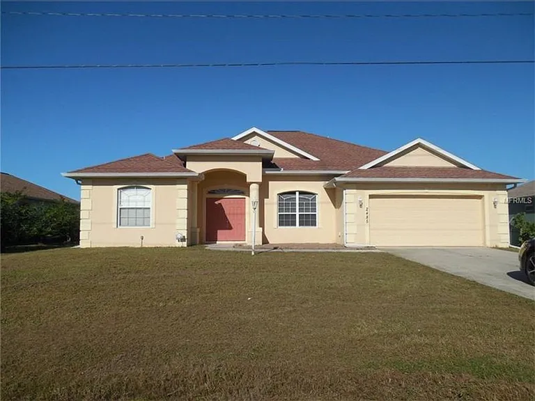 2485 Pan American Blvd — Photo 1