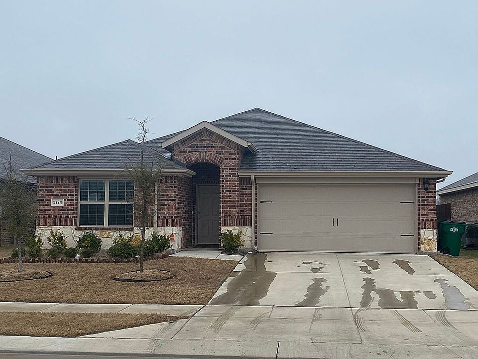 Gloomy day, beautiful home