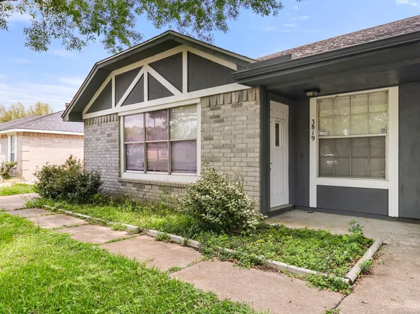 3819 Westmeadow Dr, Houston, TX 77082