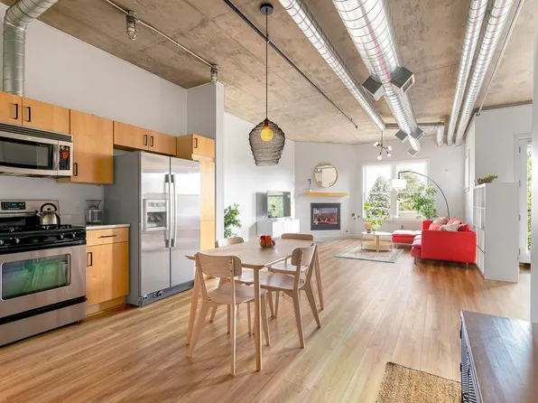 3701 Arapahoe Ave #208, Boulder, CO 80303