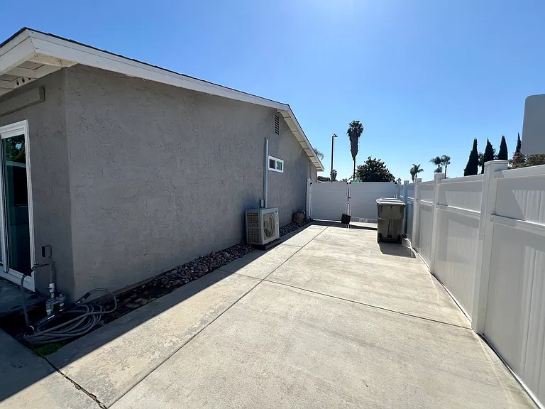 4602 Calle Del Palo — Photo 19