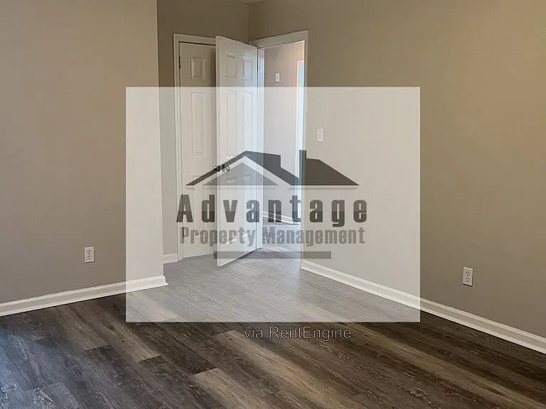 1618 Patricia Dr — Photo 15
