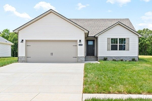 1st image of 605 Crowder Ct