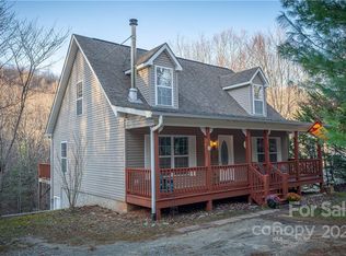 192 S Crescent Dr #78, Saluda, NC 28773