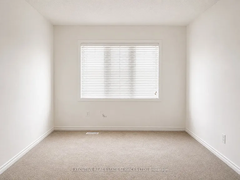 129 Seeley Ave — Photo 10
