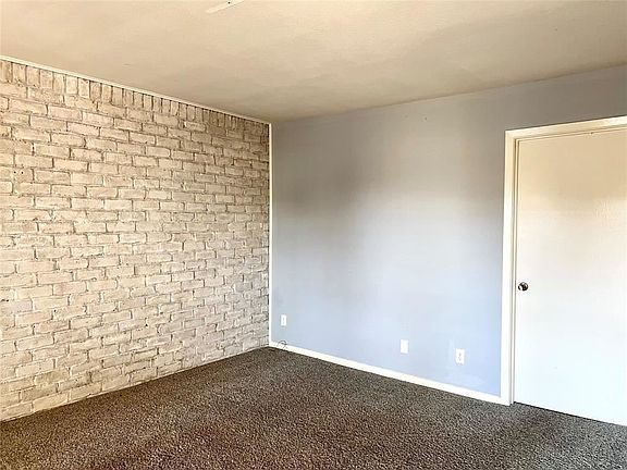 5th image of 8935 Gaylord Dr