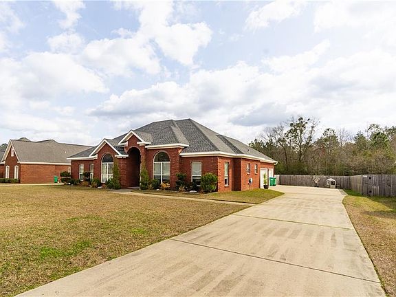 3rd image of 3425 Forest Ridge Ct