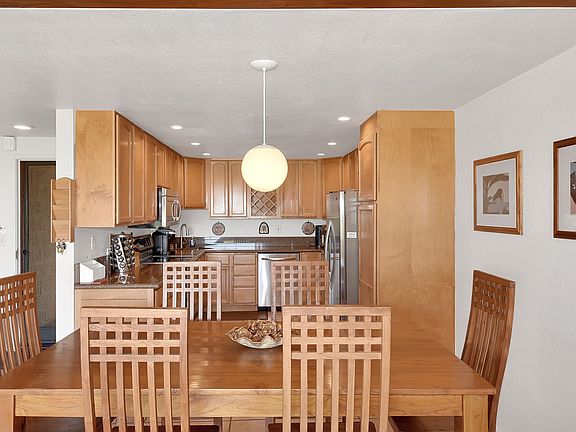 3rd image of 78-7070 Alii Dr APT E303