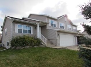 1217-1219 Saint Albert The Great Dr, Sun Prairie, WI 53590