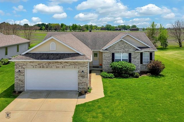 1st image of 650 Peony Ln