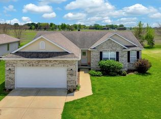 650 Peony Ln, Bourbonnais, IL 60914