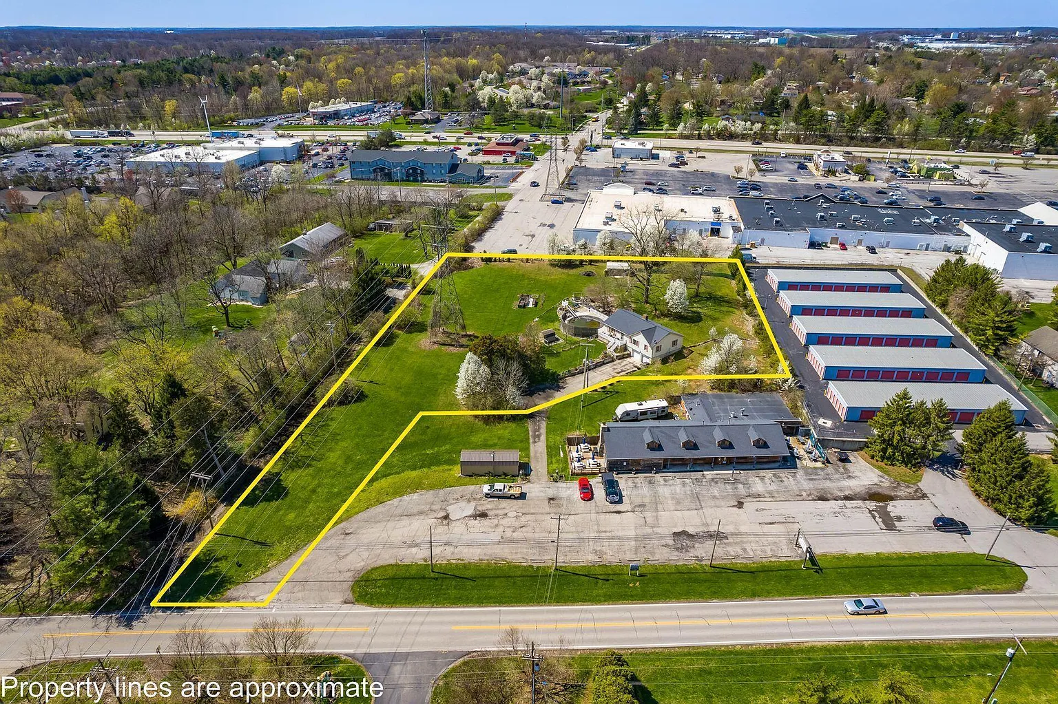 1410 Stratford Rd photo 1