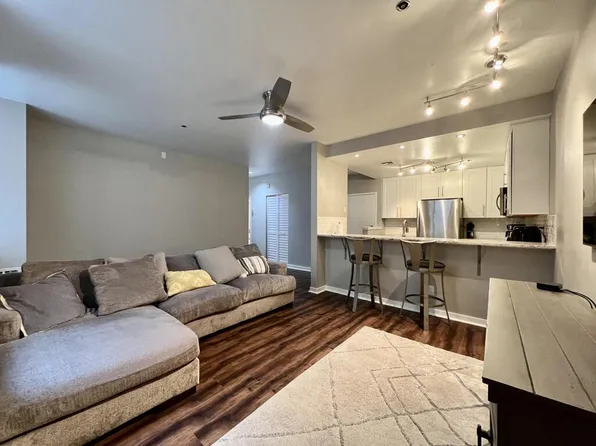 234 North Broadway #302, Milwaukee, WI 53202