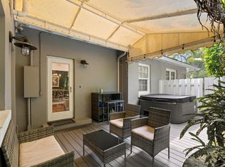 733 Sunset Rd, West Palm Beach, FL 33401