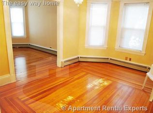 8 Rhode Island Ave, Somerville, MA 02145