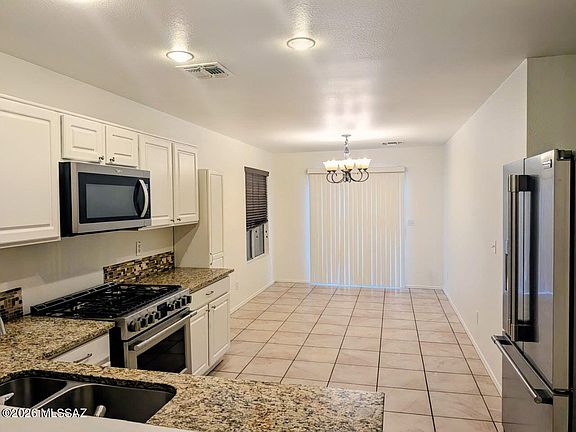 4th image of 1678 E Saint Apollonia St