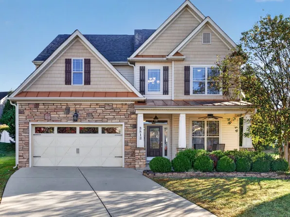 3812 Amandcroft Way, Raleigh, NC 27616