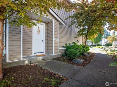 1975 Garry Oaks Ave #C, Dupont, WA, 98327