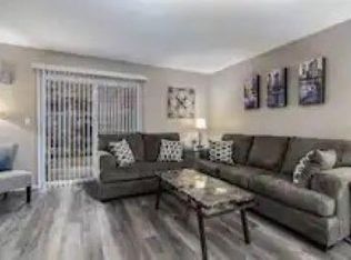 2959 Vineyards Pkwy BUILDING 2-30, Branson, MO 65616