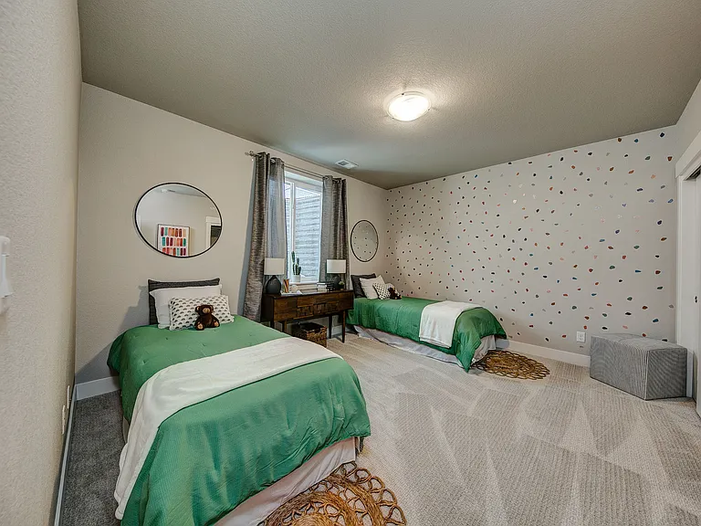 3303 Red Mountain Ave — Photo 32