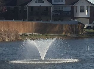 4017 Stonebridge Rd, West Des Moines, IA 50265