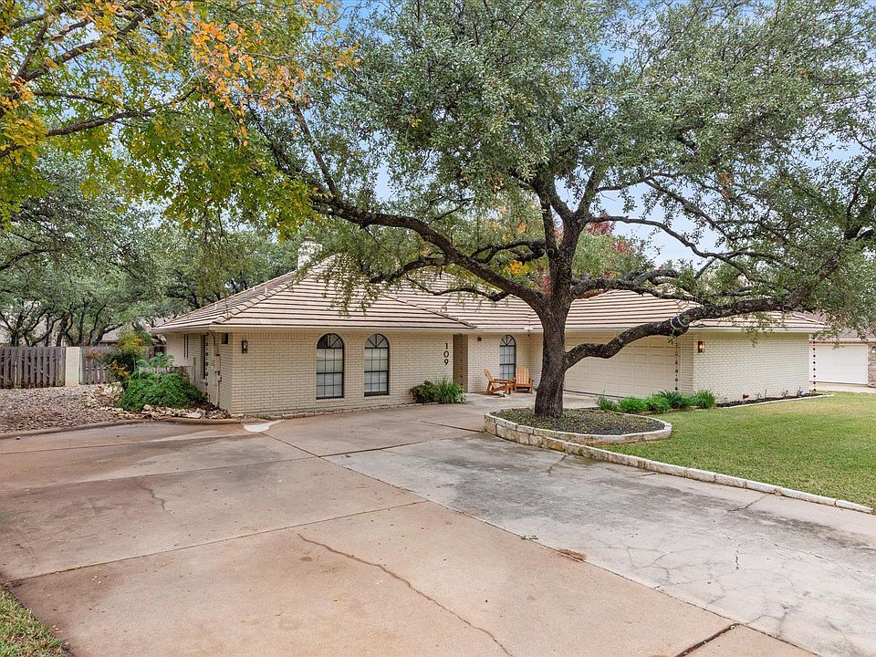 1st image of 109 White Sands Dr
