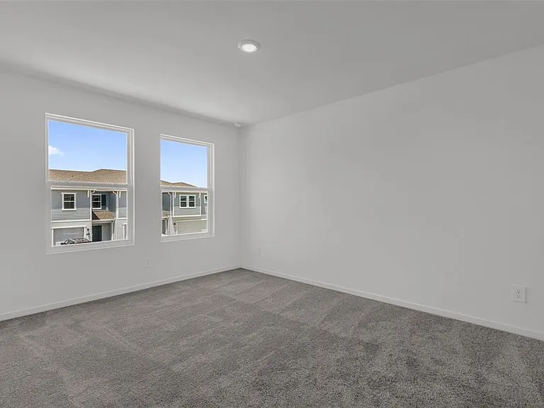 2424 Bevel Ln — Photo 17