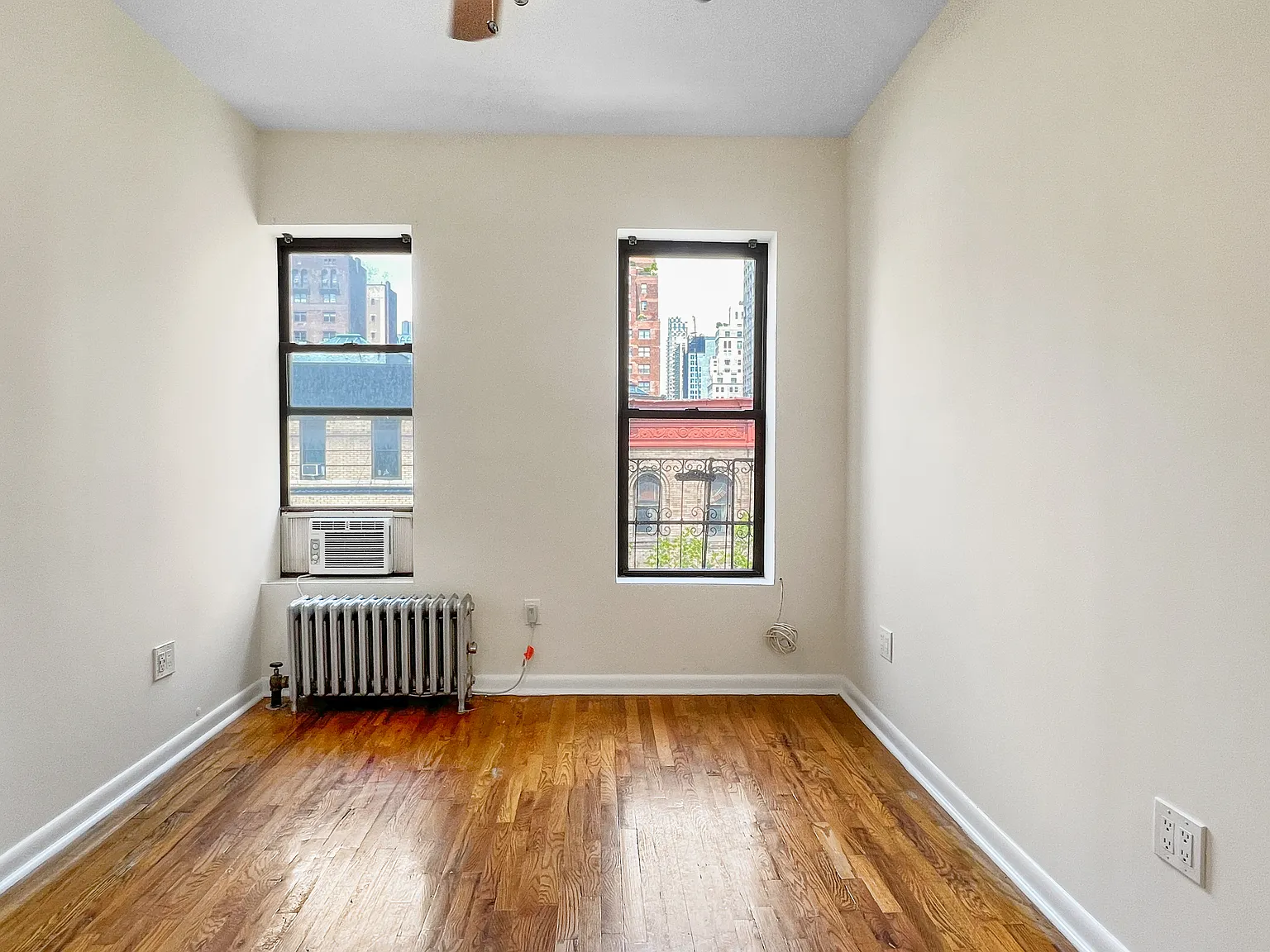 270 East 78th Street — Photo 2