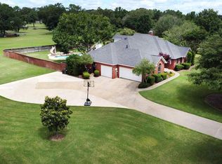 19546 Norfolk Dr, Flint, TX 75762