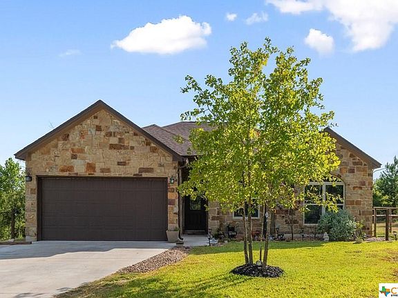 3rd image of 123 Plover Dr