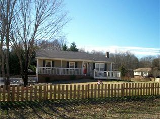 102 Setter Ct #17, Statesville, NC 28625