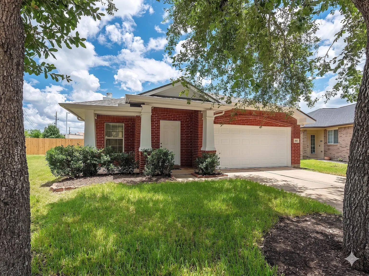 3 bed, 1675 sqft, $1,895 — Photo 2